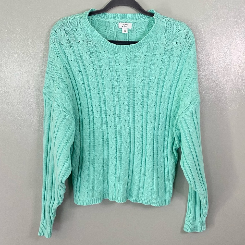 Crown&Ivy Mint Cable-Knit Slouchy Sweater